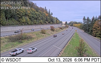 I-90 at MP 13.5: W Lk Sammamish Pkwy