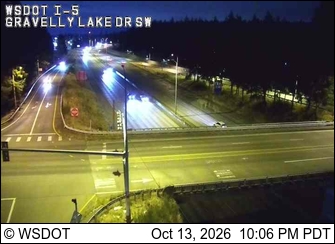 I-5 at MP 124.6: Gravelly Lk Dr
