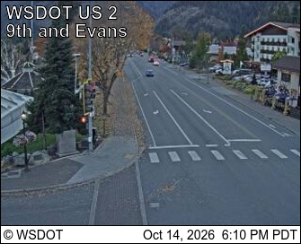 US 2 at MP 99.9: Leavenworth