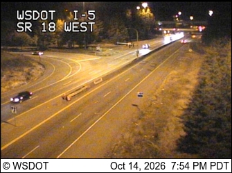 I-5 at MP 141.9: SR 18 Interchange, W
