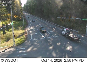 SR 9 at MP 13.3: 32nd St SE