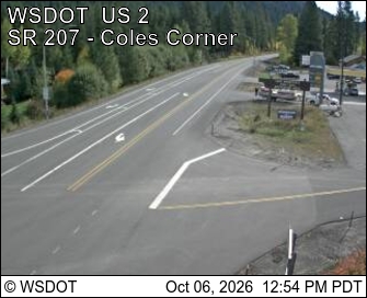US 2 at MP 84.5: SR 207 Coles Corner looking East