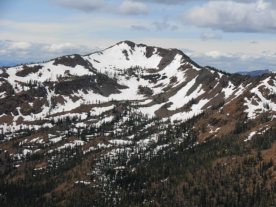 Earl Peak's east aspect seen from near Navaho Peak