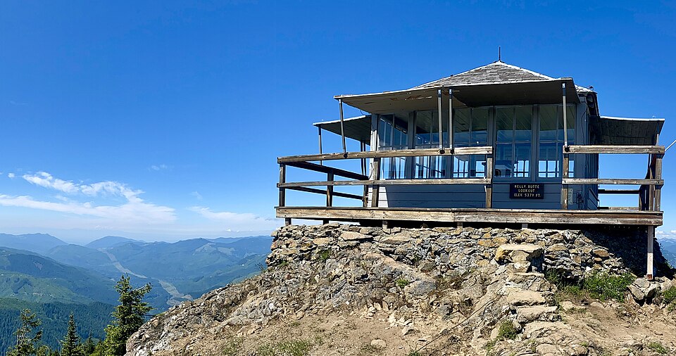 Kelly Butte Fire Lookout, Mt Rainier, Washington