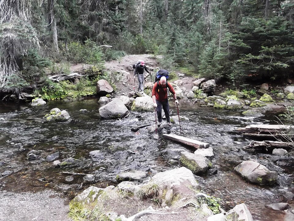 Day 1 Weekend PCT Section I.1 Trip from White Pass to Chinook Pass with Jeff and